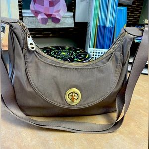 Baggalini Shoulder Crossover Bag EUC Stone Taupe Color 💥 HOST PICK💥
